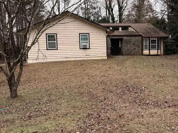 7416 Dartmouth Ct, Riverdale, GA 30274