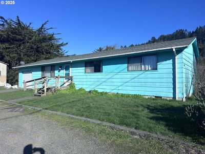 94179 10th St, Gold Beach, OR, 97444
