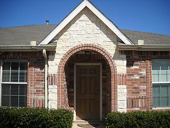 2nd image of 4307 Wood Stone Cir