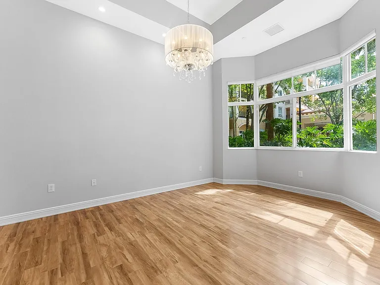 16102 Emerald Estates Dr #101 — Photo 14