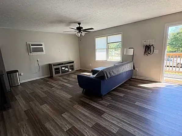 10564 Greensboro Rd, Ridgeway, VA 24148