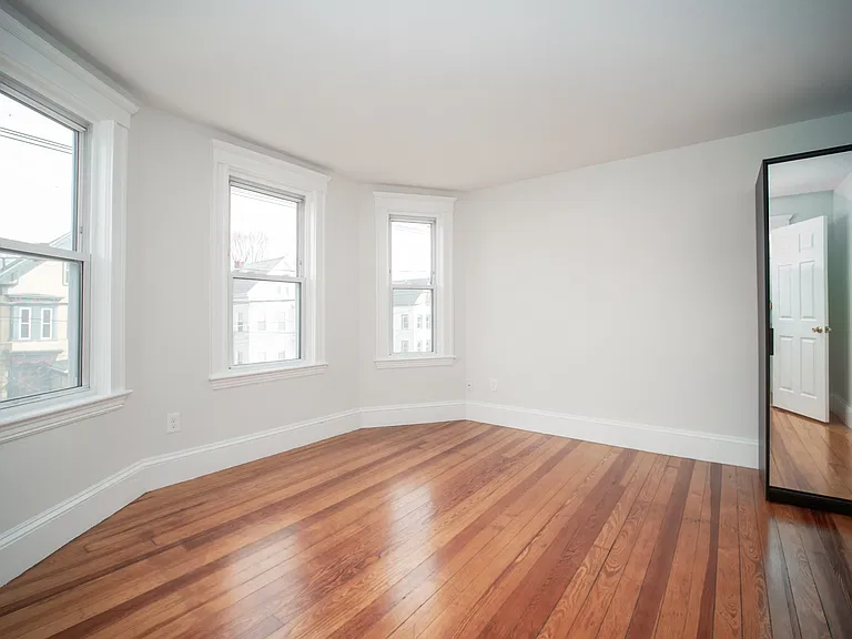 354 Beacon St #2 — Photo 24