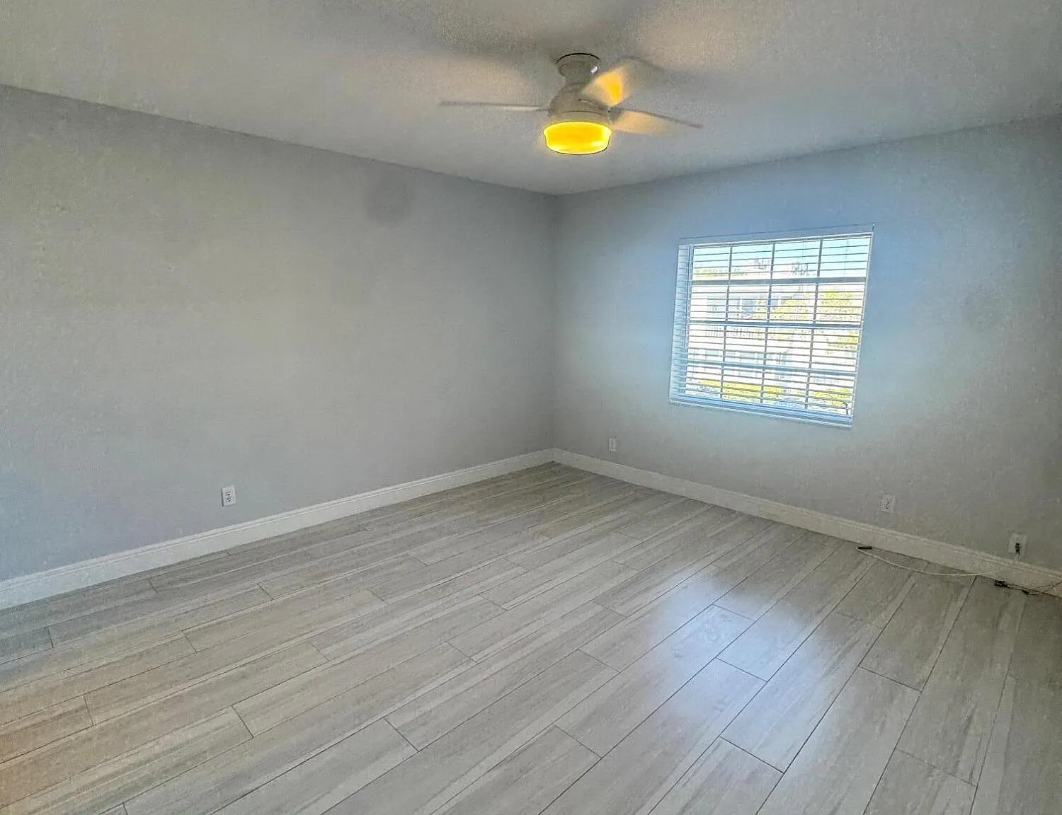 1 bed, 1.5 bath, 850 sqft, $2,050 — Photo 4
