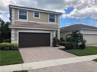 9089 Red Canyon Dr, Fort Myers, FL 33908