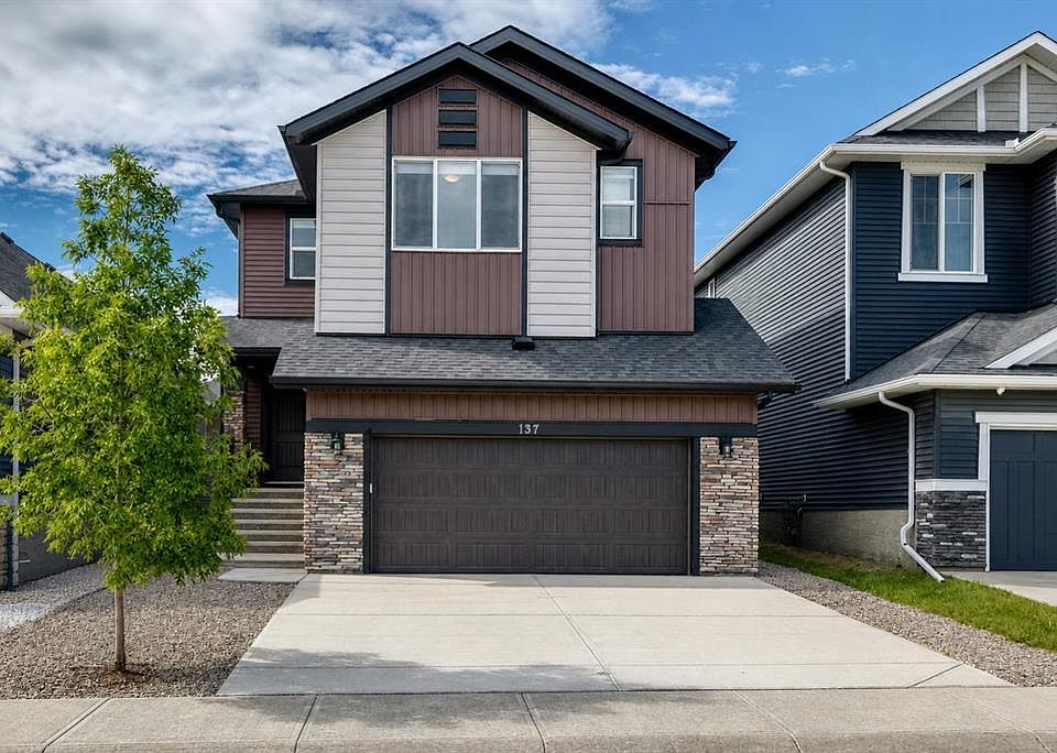 1st image of 137 N Creekside Way SW