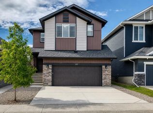 137 N Creekside Way SW, Calgary, AB T2X4B1