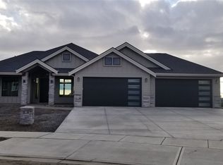4265 W Pine Cliff Dr, Spokane, WA 99208