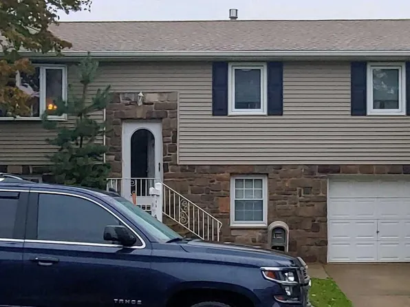 4961 Fitler St, Philadelphia, PA 19114