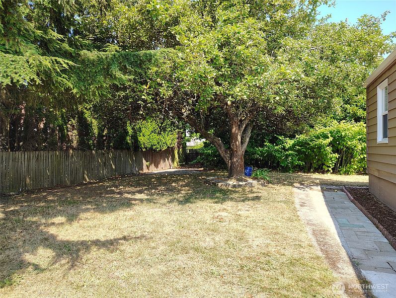 5th image of 5324 McKinley Avenue