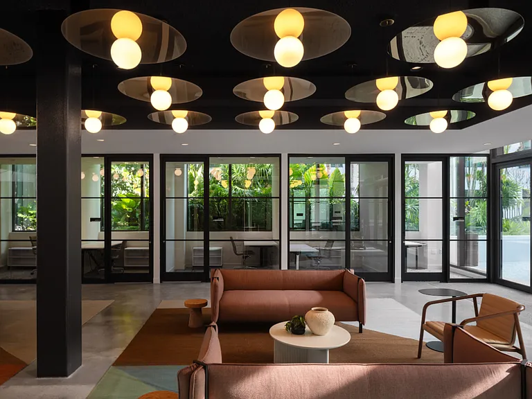 Wynwood Plaza Residences — Photo 2