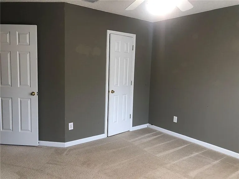 5871 Haterleigh Dr — Photo 25