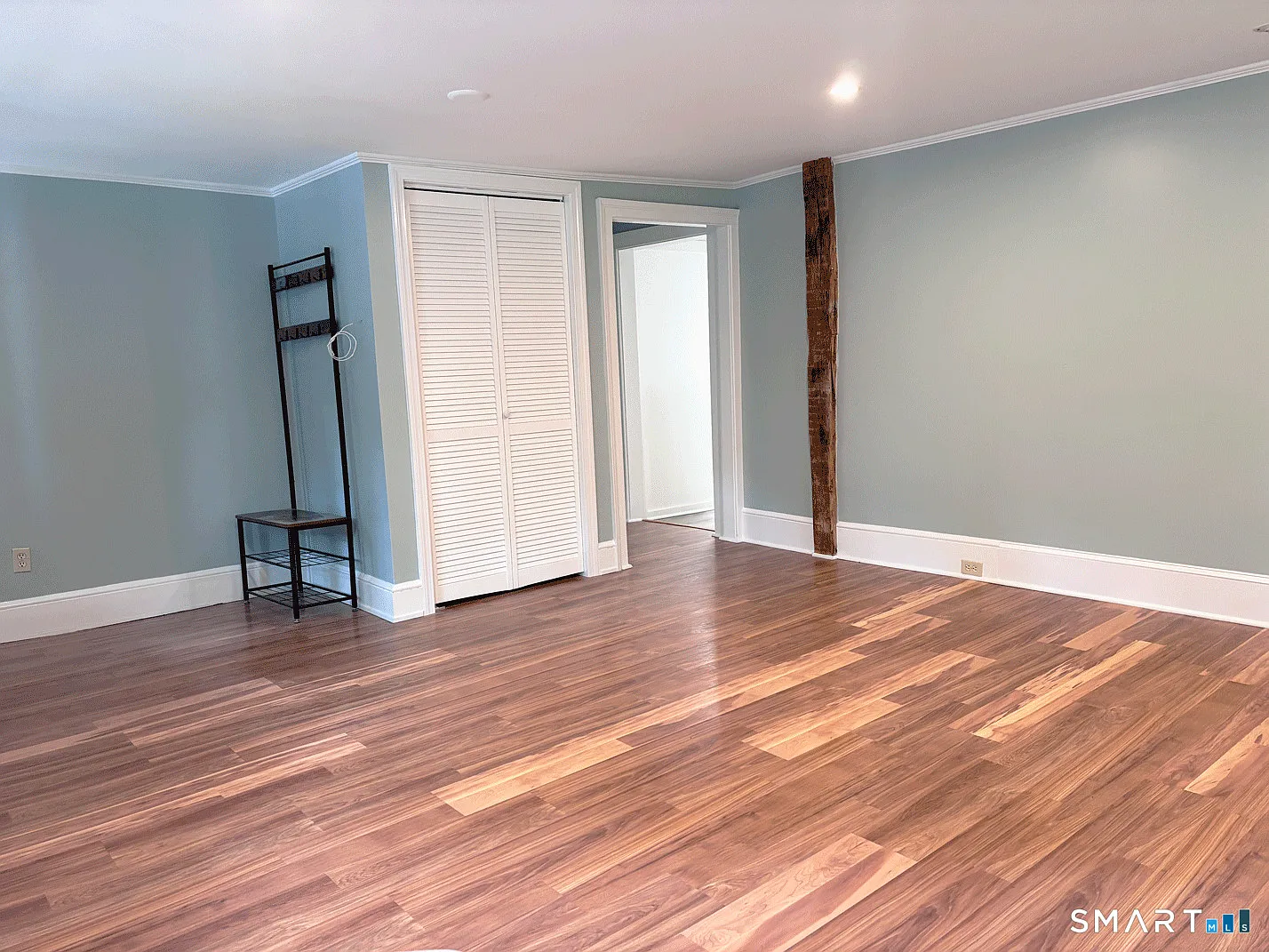 1 bed, 1.0 bath, 725 sqft, $2,300 — Photo 4