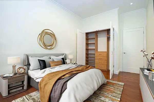 Rented by REAL New York | media 40