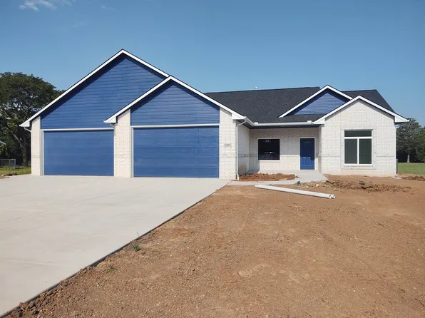 4931 N Hillcrest St, Wichita, KS 67220