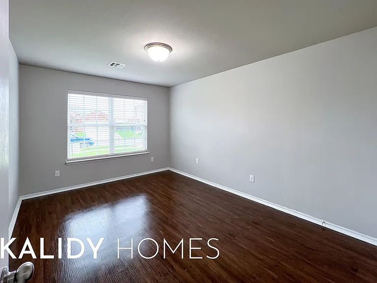 2901 Cider Mill Ln — Photo 16
