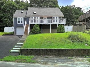 112 Fieldwood Rd, Waterbury, CT 06704