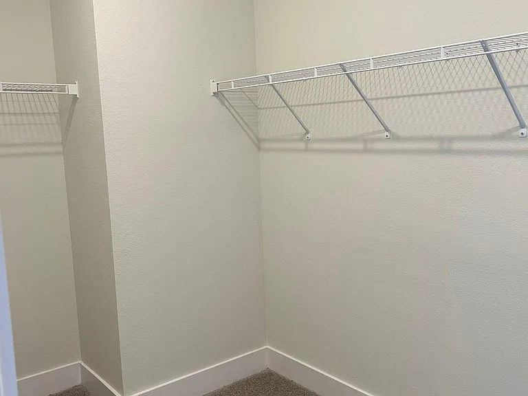 1458 Brookdale Ct — Photo 13