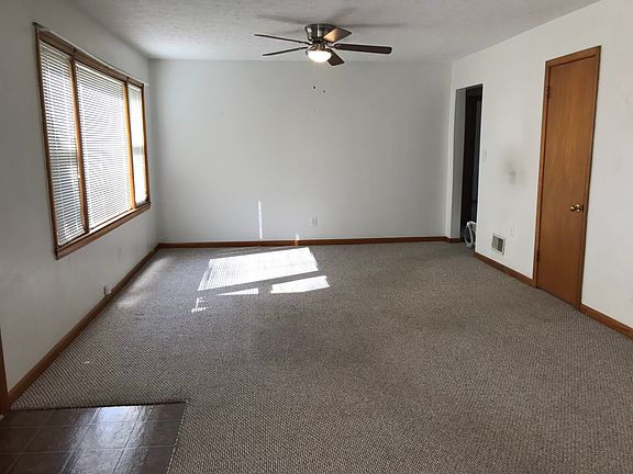 4th image of 1404 Lynhurst Dr