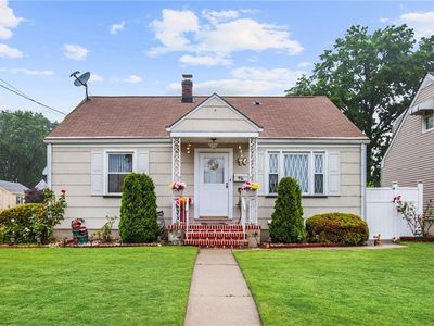 46 Dartmouth Ave, Avenel, NJ, 07001