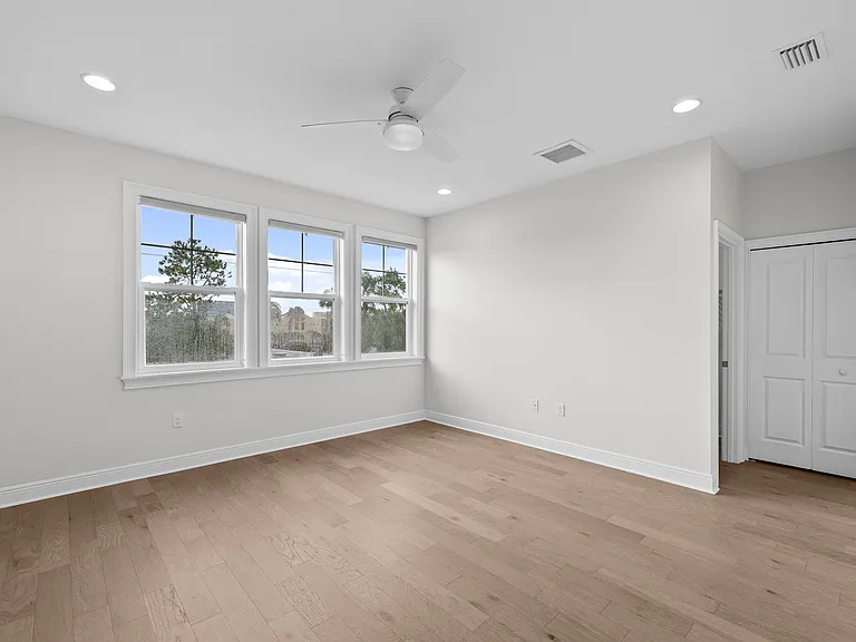 4302 W North B St #3 — Photo 21