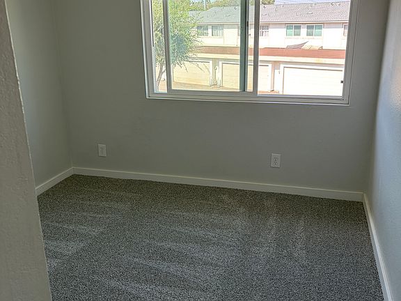 5th image of 3680 Spyglass Way