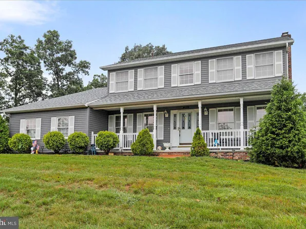 254 Ridgewood Dr, Fort Ashby, WV 26719