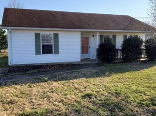 133 Bumpus Mill Rd, Oak Grove, KY 42262
