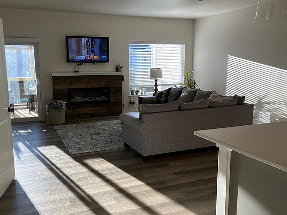5th image of 1180 Dahnovan Dr