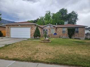 1806 E 9800 S, Sandy, UT 84092