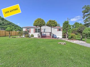 107 Overstone Dr, Elizabethton, TN 37643
