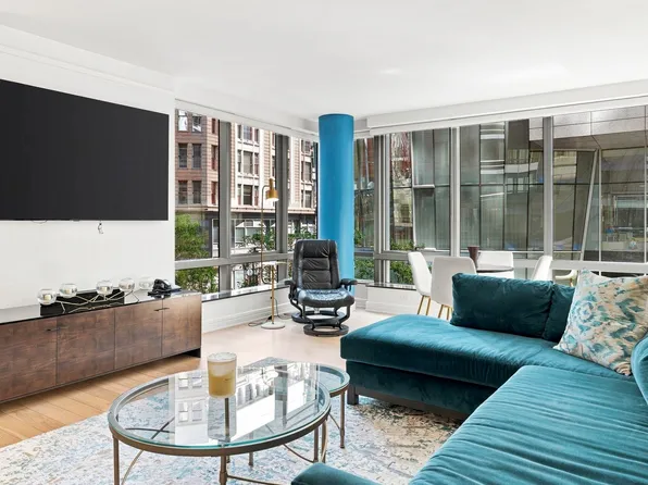 3 Avery St Unit 305, Boston, MA 02111