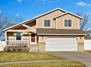 1668 W Rockbridge Dr, Layton, UT 84041