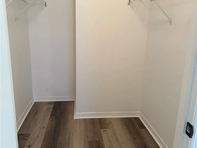 2207 NE 15th Ln — Photo 19