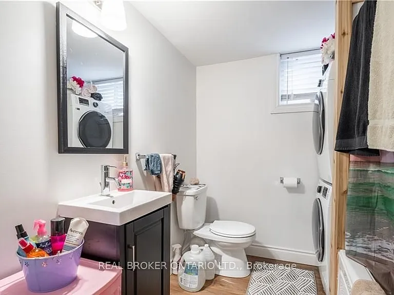 301 Wallace Ave S #BASEMENT — Photo 7