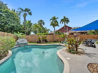 12111 NW 15th St, Pembroke Pines, FL 33026