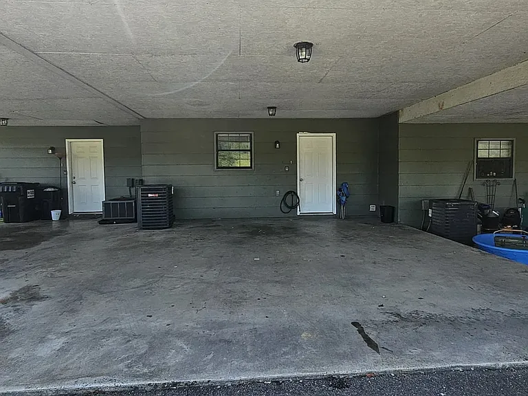 204 Midtown Ln #2 — Photo 2