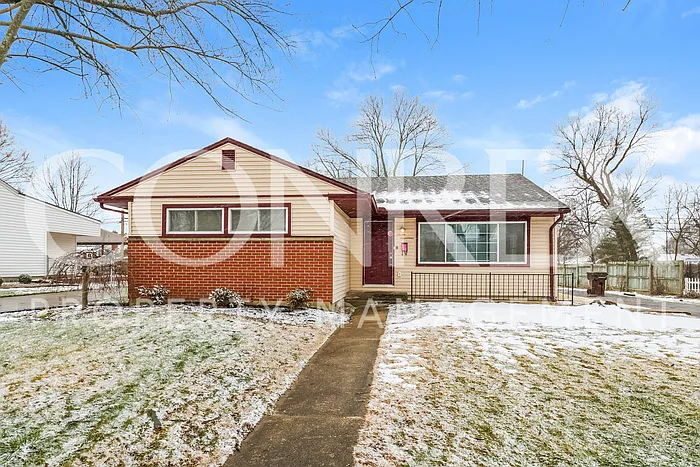 717 Southline Dr photo 1