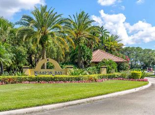 10201 Via Hibiscus APT 1, Boca Raton, FL 33428