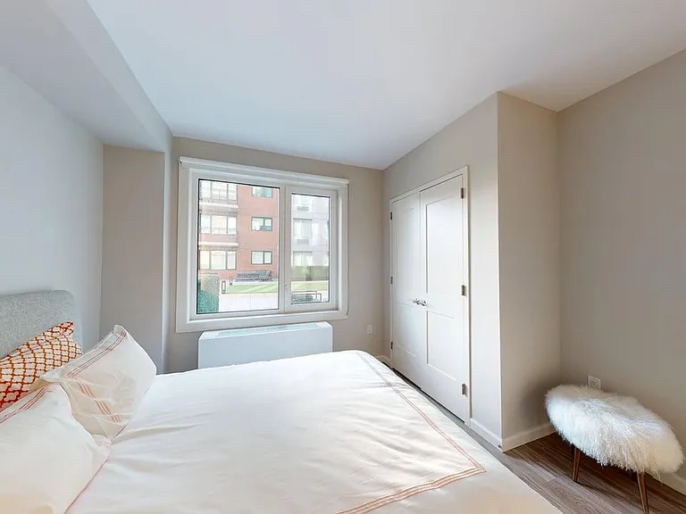 178-02 Hillside Ave #521 — Photo 5