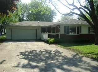 505 Birch St SW, Demotte, IN 46310