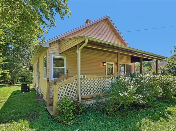 604 N 4th St, Benld, IL 62009