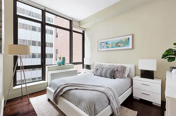 Rented by Compass | media 25