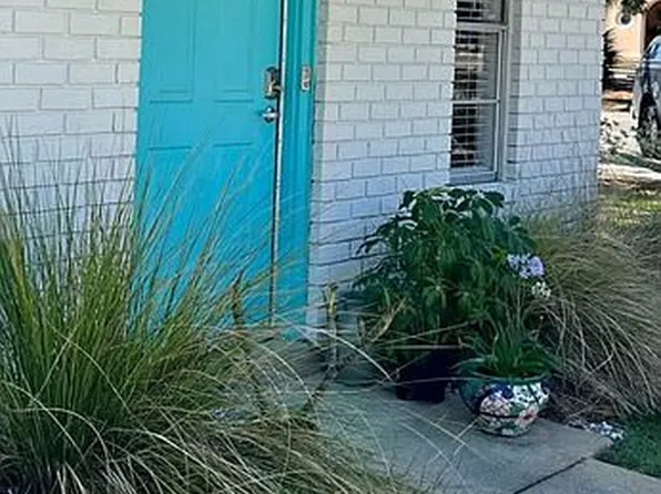 325 E 22nd Ave #16, Gulf Shores, AL 36542