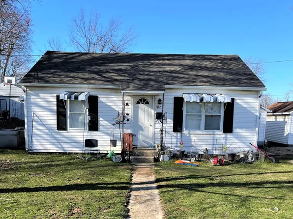922 W Adams St, Pittsfield, IL 62363