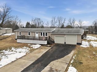 337 Cedar Dr, Kearneysville, WV 25430