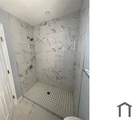 3536 Perry Dr — Photo 3