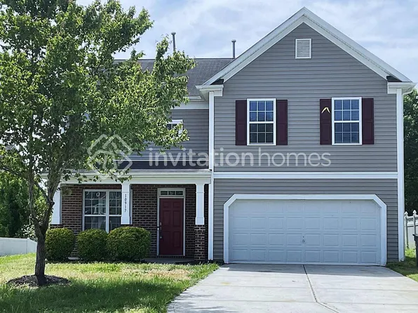 10917 Hat Creek Ln, Davidson, NC 28036