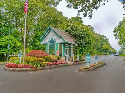 777 Spring Lake Drive, Middle Island, NY, 11953
