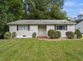 1447-1451 McTaggart Rd, Stow, OH 44224