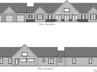 1837 Silver Stream Ct, Lima, OH 45805